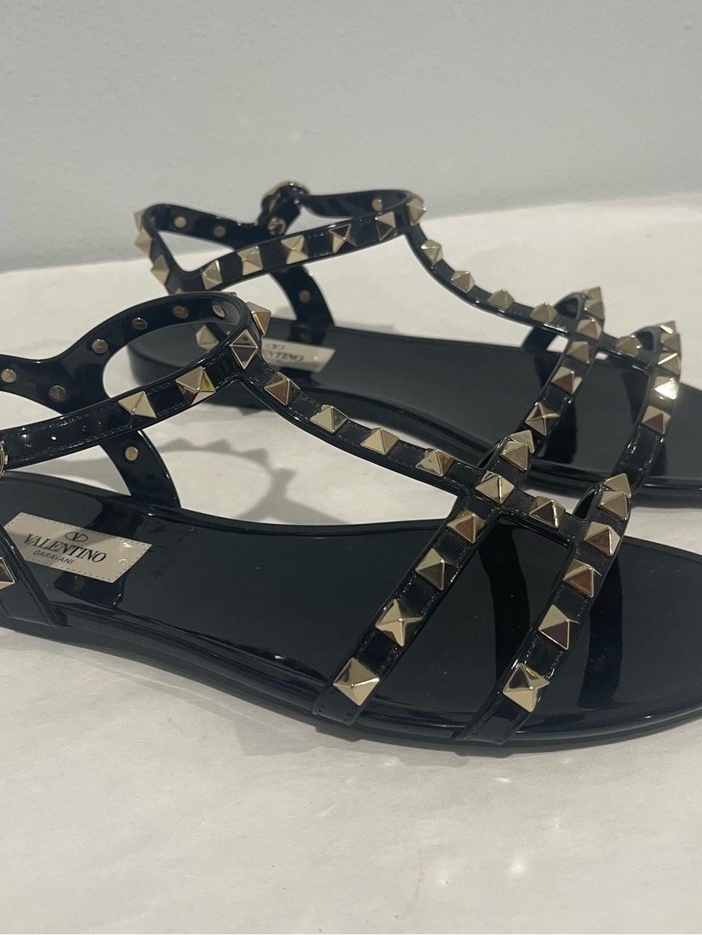 Valentino Garavani Rockstud Sandal Size 38 BLACK  W/ GOLD STUDS Made In Italy